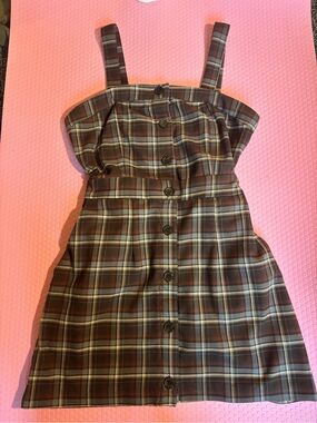 Plaid Button-Front Dress w/ Pockets